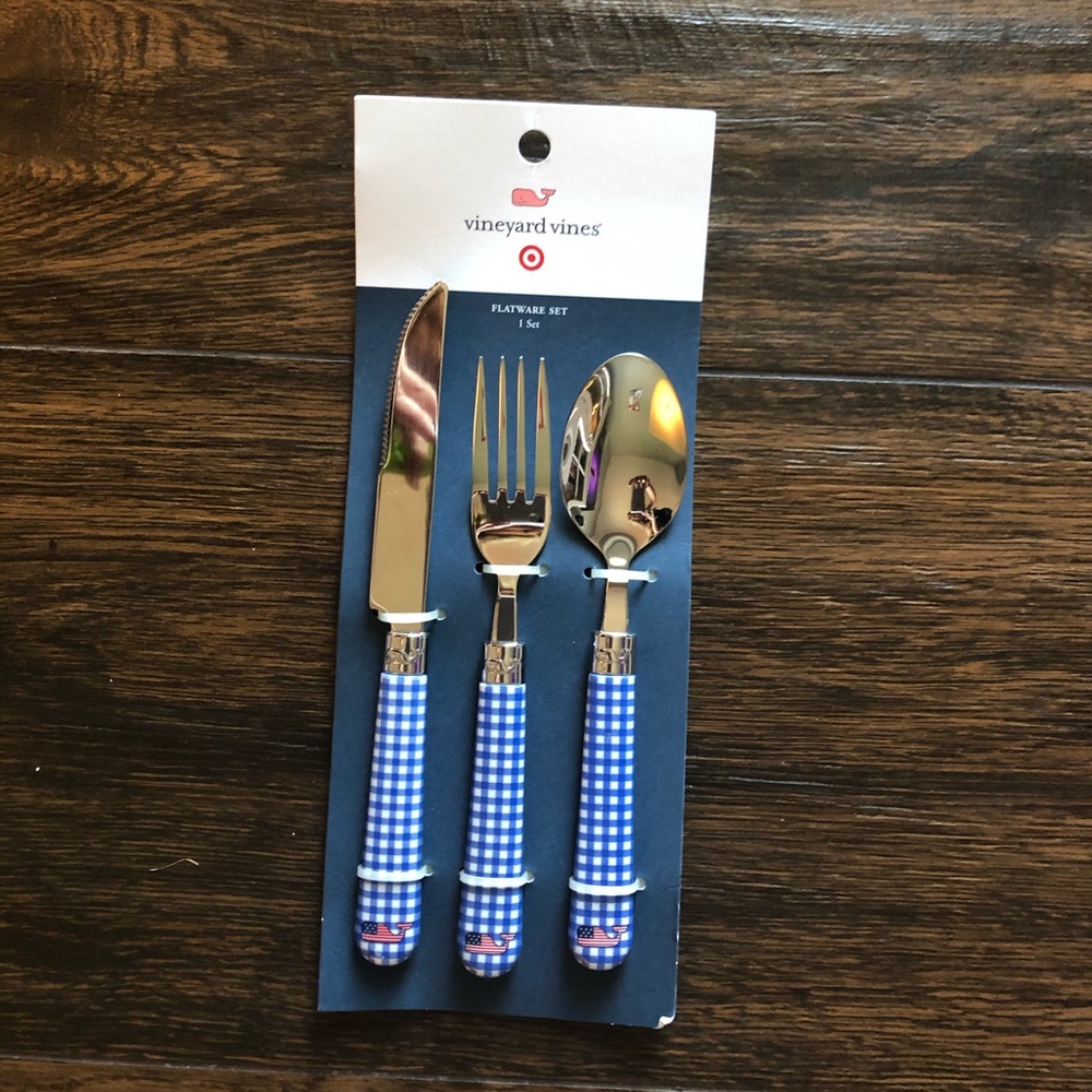 Vineyard vines 🐳 for Target 🎯 plastic cutlery